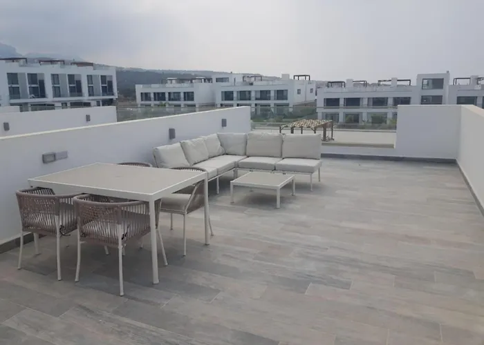 Beachfront Penthouse Apartment, Eco Wellness Resort, Heated Pool * Kyrenia (Northern Cyprus)