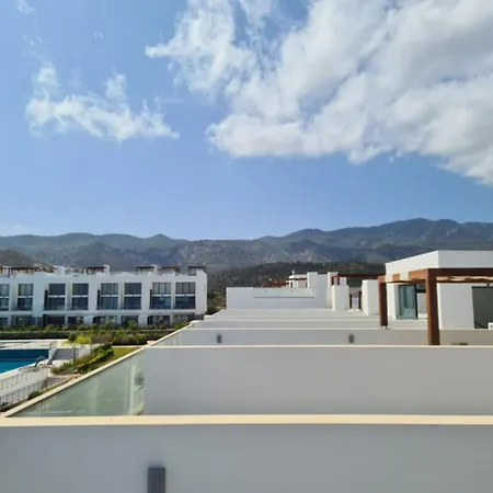 Apartment Beachfront Penthouse Apartment, Eco Wellness Resort, Heated Pool *