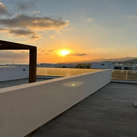 Beachfront Penthouse Apartment, Eco Wellness Resort, Heated Pool * Kyrenia (Northern Cyprus)