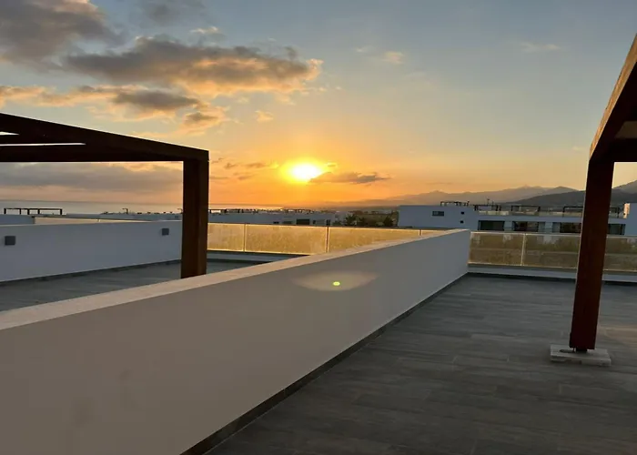 Beachfront Penthouse Apartment, Eco Wellness Resort, Heated Pool * Kyrenia (Northern Cyprus)