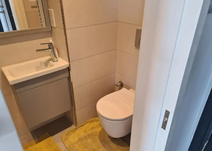 Beachfront Penthouse Apartment, Eco Wellness Resort, Heated Pool Apartmán Kyrenia (Northern Cyprus)